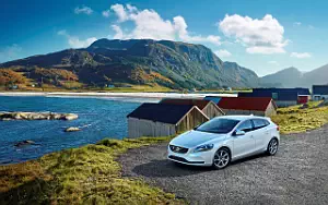 ���� ���������� Volvo V40 Ocean Race - 2015