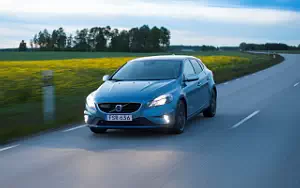 ���� ���������� Volvo V40 R-Design - 2016