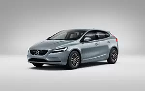 ���� ���������� Volvo V40 T4 Momentum - 2016