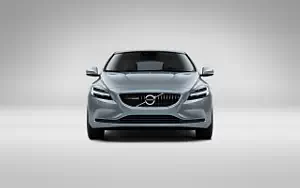 ���� ���������� Volvo V40 T4 Momentum - 2016