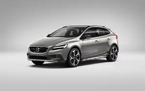 ���� ���������� Volvo V40 T5 AWD Cross Country - 2016