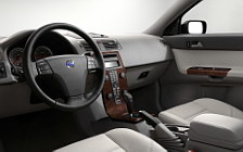 ���� ���������� Volvo V50 - 2004