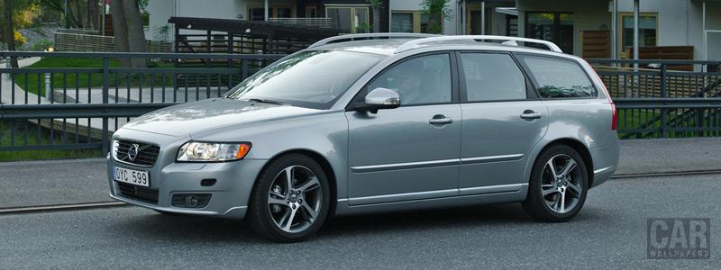 ���� ���������� Volvo V50 Classic - 2012 - Car wallpapers