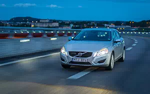 ���� ���������� Volvo V60 T5 - 2013
