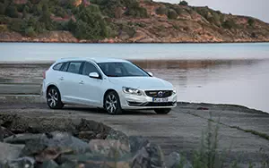 ���� ���������� Volvo V60 Plug-in-Hybrid - 2014