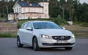 ���� ���������� Volvo V60 Plug-in-Hybrid - 2014