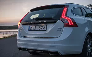 ���� ���������� Volvo V60 Plug-in-Hybrid - 2014