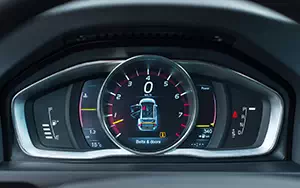 ���� ���������� Volvo V60 T6 - 2014