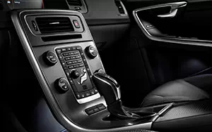 ���� ���������� Volvo V60 - 2014