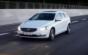���� ���������� Volvo V60 D5 Twin Engine - 2016