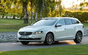 ���� ���������� Volvo V60 D5 Twin Engine - 2016