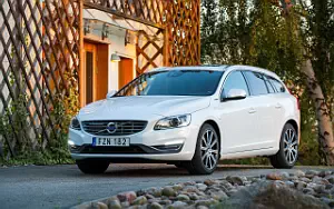 ���� ���������� Volvo V60 D5 Twin Engine - 2016