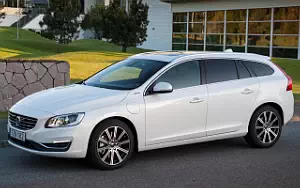 ���� ���������� Volvo V60 D5 Twin Engine - 2016