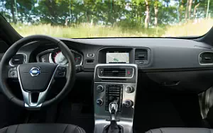 ���� ���������� Volvo V60 D5 Twin Engine - 2016