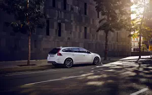 ���� ���������� Volvo V60 Edition - 2016