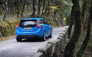 ���� ���������� Volvo V60 Polestar - 2016