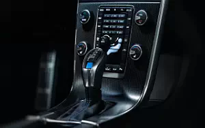 ���� ���������� Volvo V60 Polestar - 2016