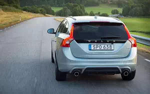 ���� ���������� Volvo V60 T5 R-Design - 2016