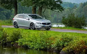 ���� ���������� Volvo V60 T5 R-Design - 2016