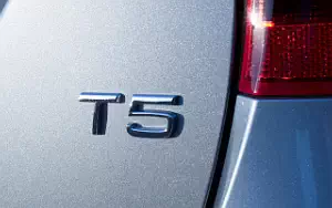 ���� ���������� Volvo V60 T5 R-Design - 2016