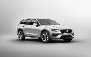 ���� ���������� Volvo V60 T5 Cross Country - 2018