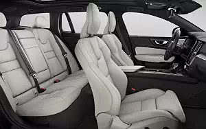 ���� ���������� Volvo V60 T5 Cross Country - 2018