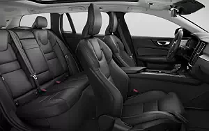 ���� ���������� Volvo V60 T5 Cross Country - 2018