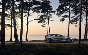 ���� ���������� Volvo V60 T6 AWD Inscription - 2018
