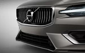 ���� ���������� Volvo V60 T6 AWD Inscription - 2018