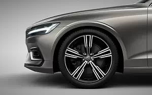 ���� ���������� Volvo V60 T6 AWD Inscription - 2018