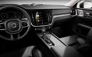 ���� ���������� Volvo V60 T6 AWD Inscription - 2018