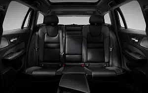 ���� ���������� Volvo V60 T6 AWD R-Design - 2018