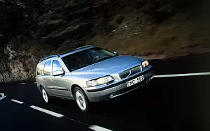 ���� ���������� Volvo V70 - 2001