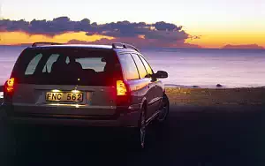 ���� ���������� Volvo V70 - 2001