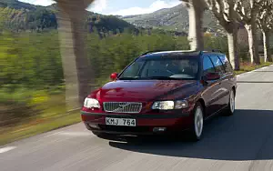 ���� ���������� Volvo V70 - 2001