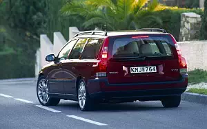 ���� ���������� Volvo V70 - 2001