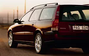 ���� ���������� Volvo V70 - 2001