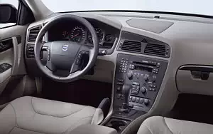 ���� ���������� Volvo V70 - 2003