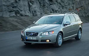 ���� ���������� Volvo V70 - 2013