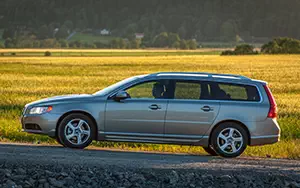 ���� ���������� Volvo V70 - 2013