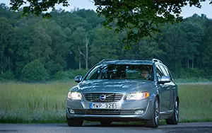 ���� ���������� Volvo V70 D5 - 2014