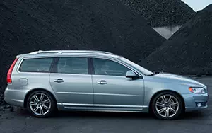 ���� ���������� Volvo V70 D5 - 2014
