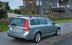 ���� ���������� Volvo V70 D3 - 2016