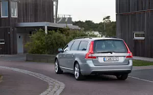 ���� ���������� Volvo V70 D3 - 2016