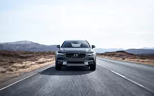 ���� ���������� Volvo V90 T6 Cross Country - 2016