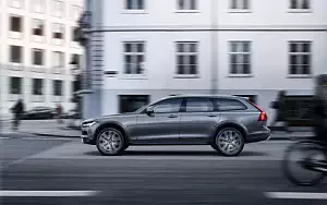 ���� ���������� Volvo V90 T6 Cross Country - 2016