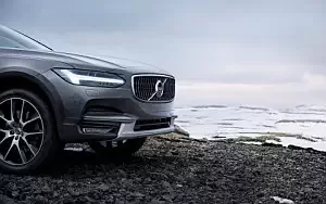 ���� ���������� Volvo V90 T6 Cross Country - 2016
