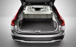 ���� ���������� Volvo V90 T6 Cross Country - 2016