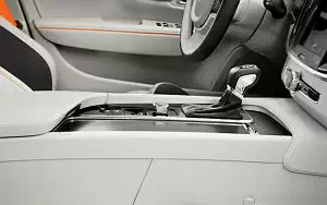 ���� ���������� Volvo V90 T6 Cross Country Volvo Ocean Race - 2017