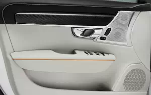 ���� ���������� Volvo V90 T6 Cross Country Volvo Ocean Race - 2017